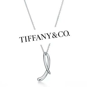 TIFFANY & CO Elsa Perreti™️ Small Alphabet Pendant, Sterling Silver Letter “L”